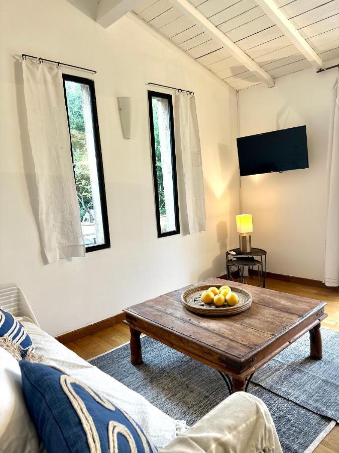 Casa Azul - Jardin, Calme, Tennis ニーム エクステリア 写真